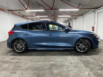 Used Ford Focus 2018 for sale - 76585365: Photo