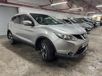 Used Nissan Qashqai 2016 for sale - 78772372: Photo