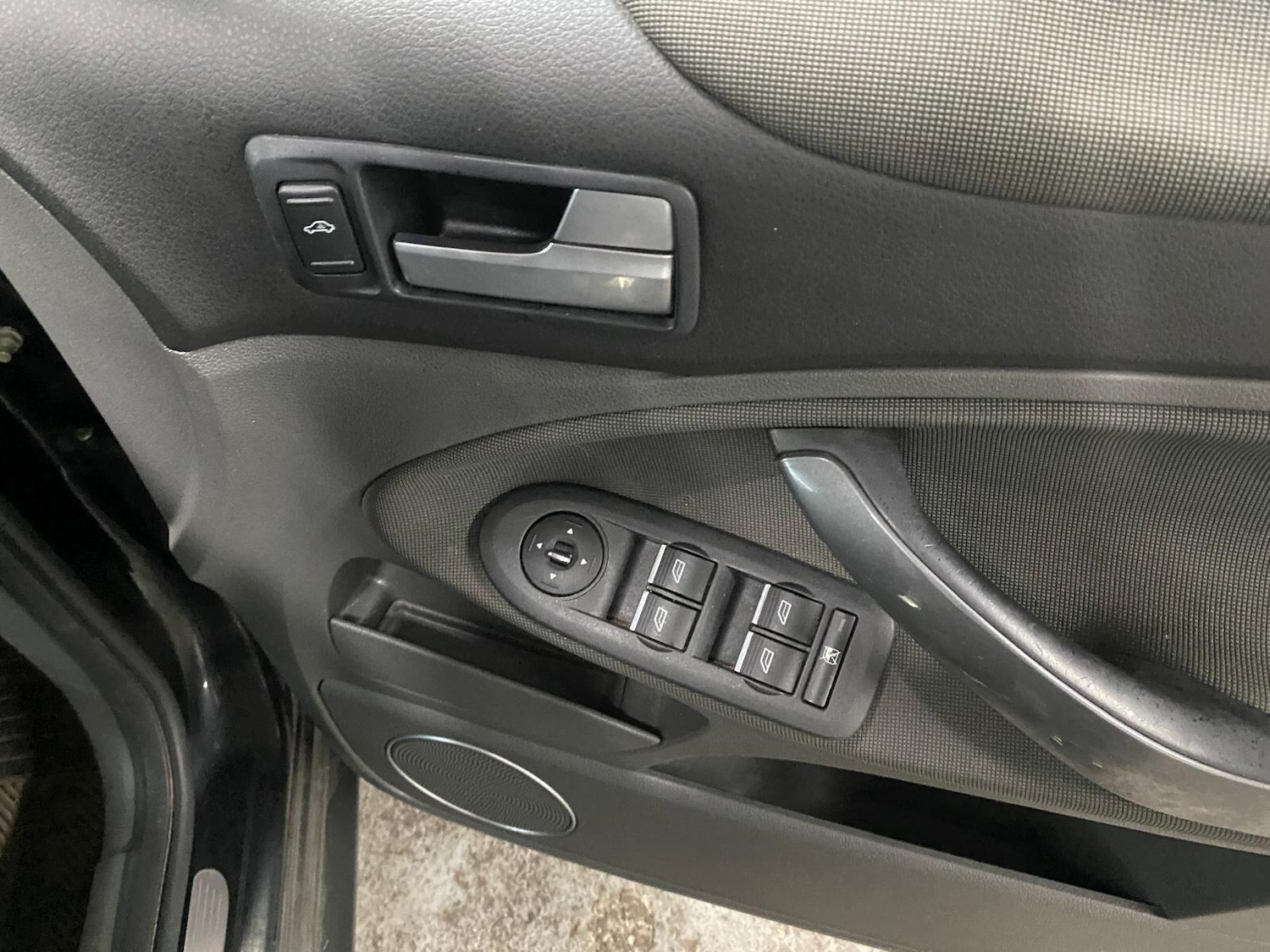 Used Ford Kuga 2008 for sale - 76307844: Photo 10