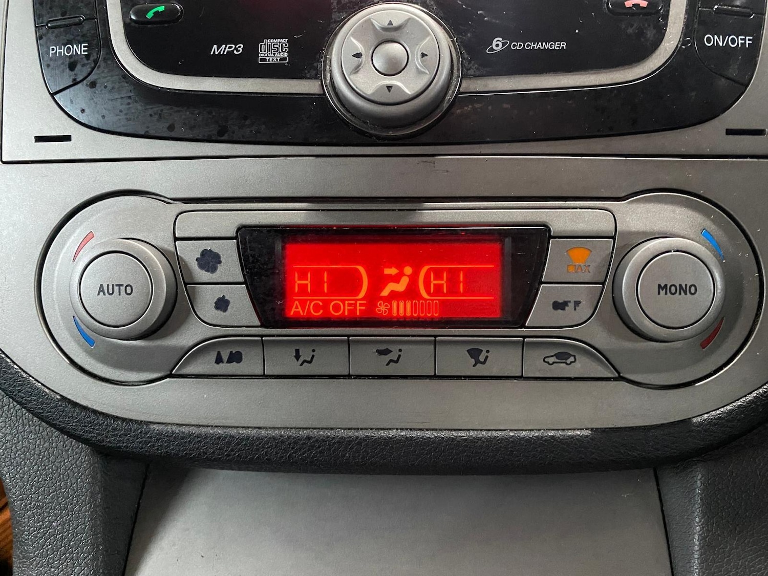 Used Ford Kuga 2008 for sale - 76307844: Photo 16