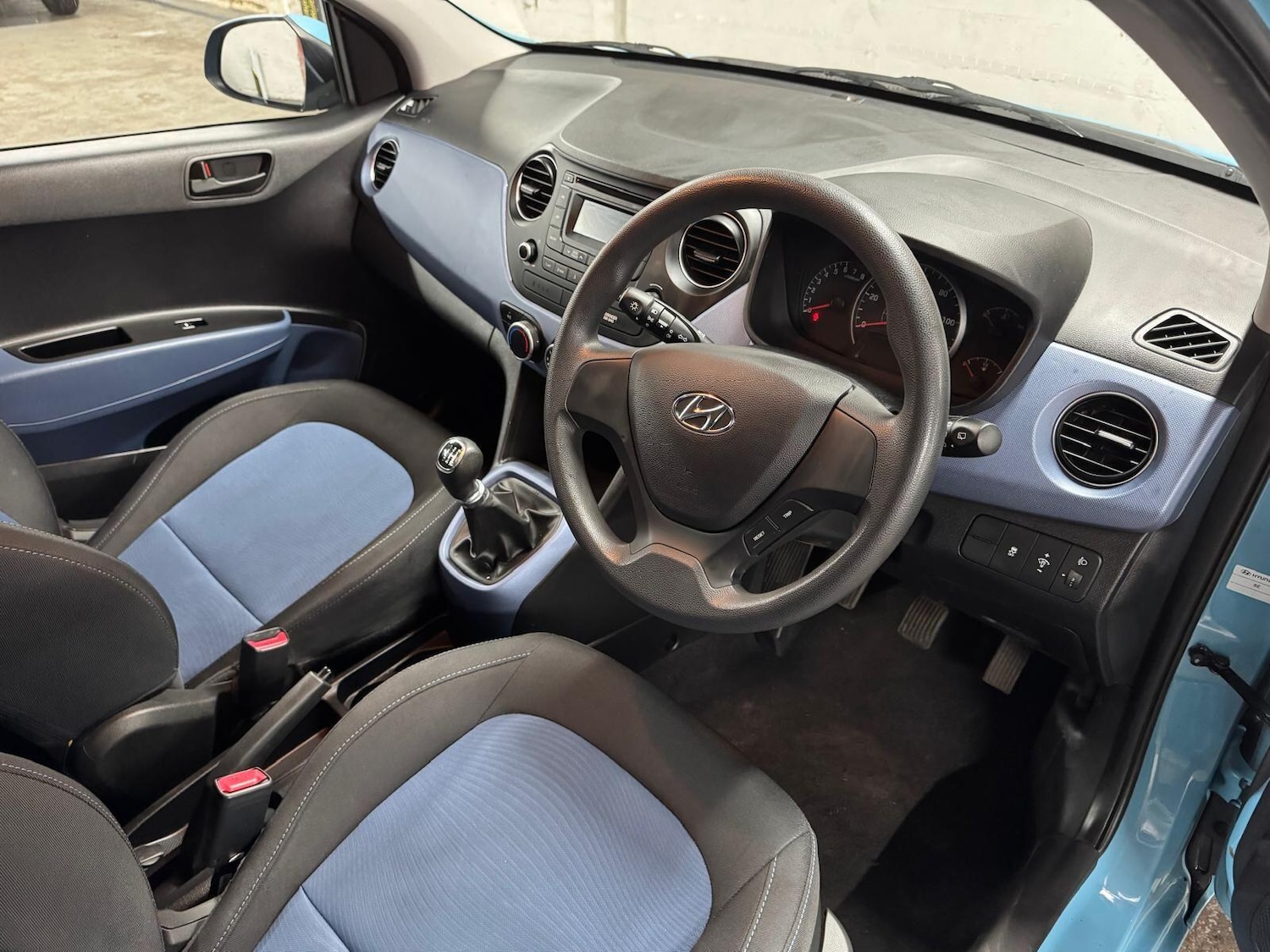 Used Hyundai i10 for sale - 77824860: Photo 14