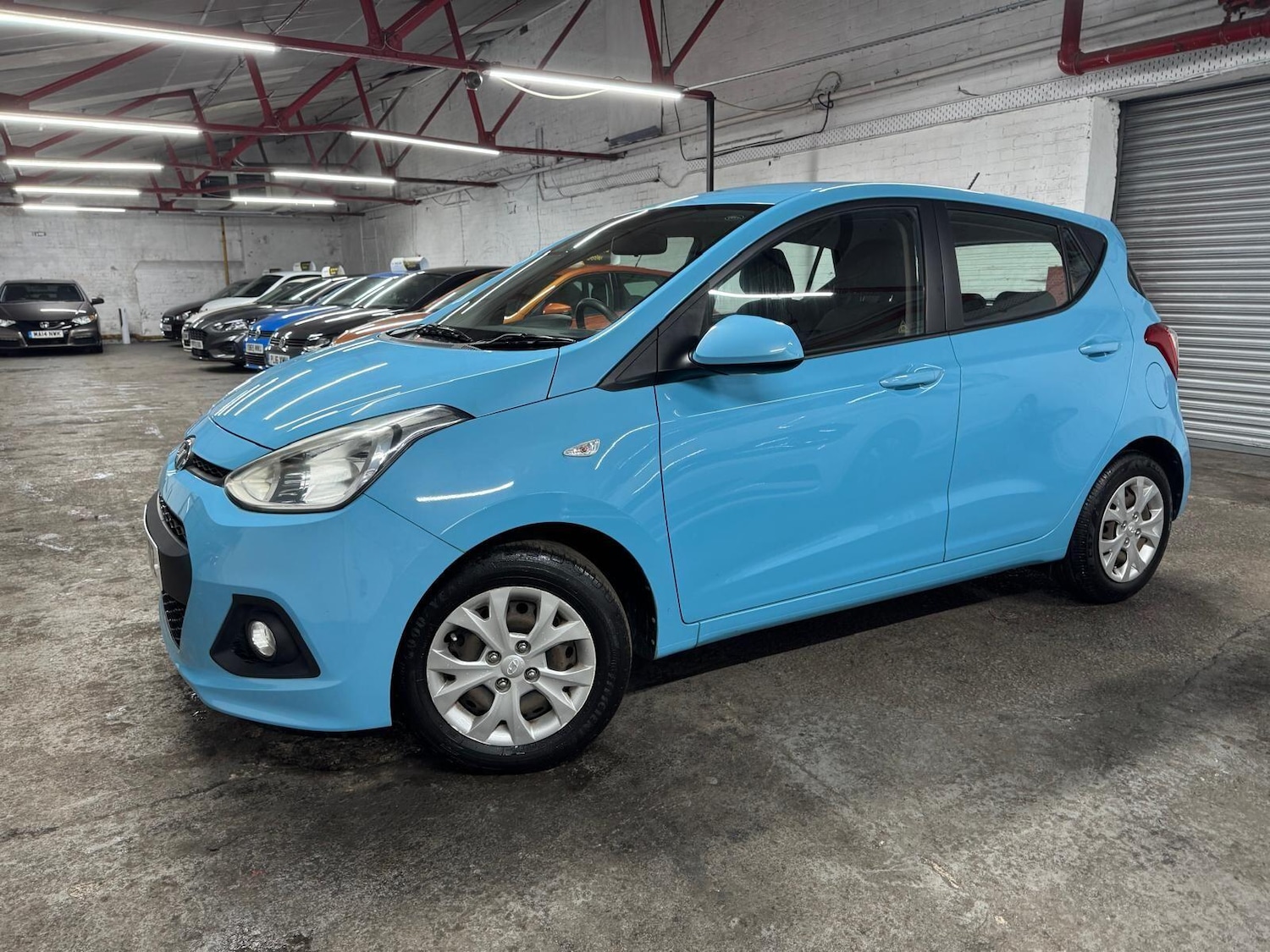 Used Hyundai i10 for sale - 77824860: Photo 2