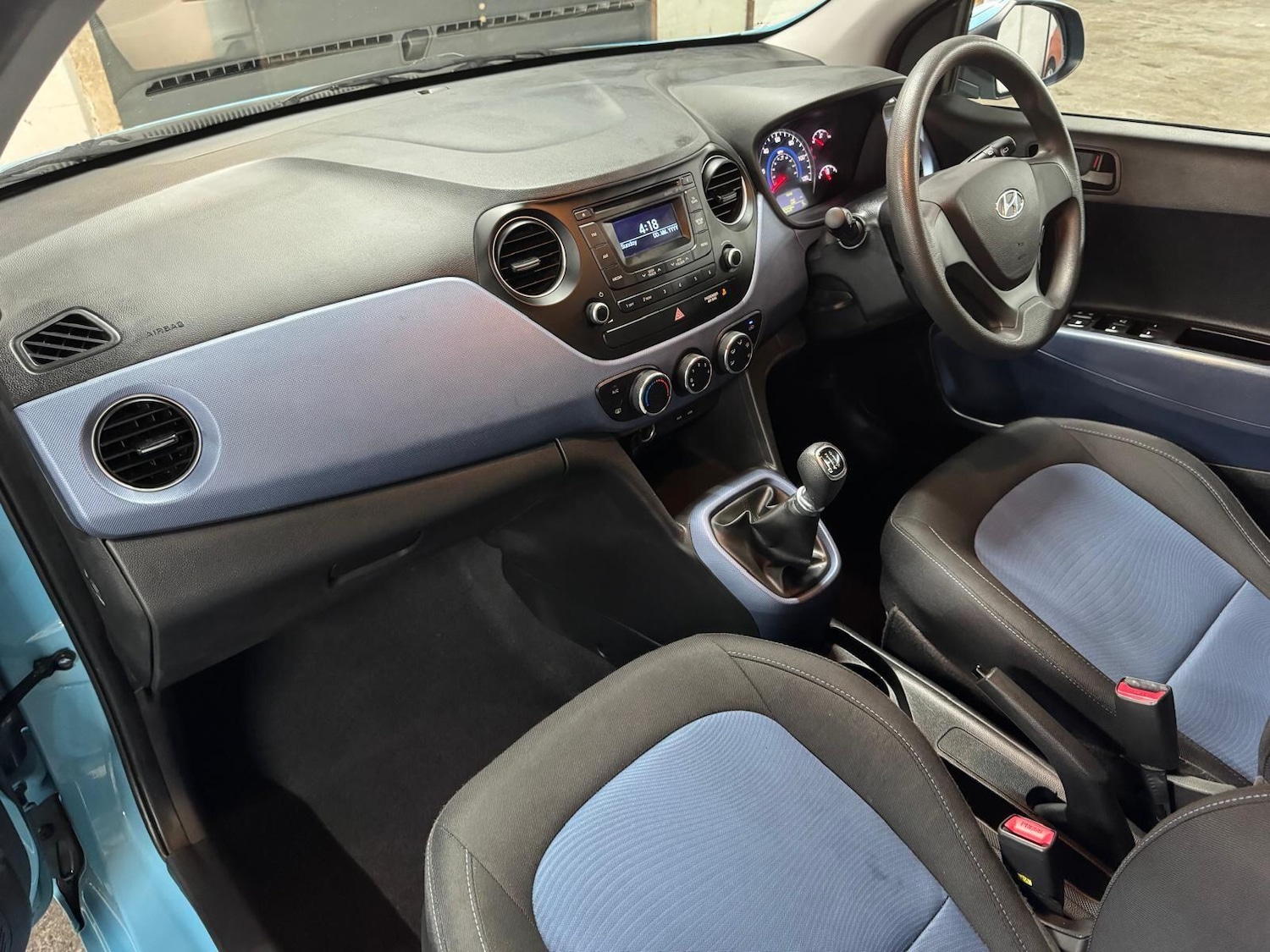 Used Hyundai i10 for sale - 77824860: Photo 37