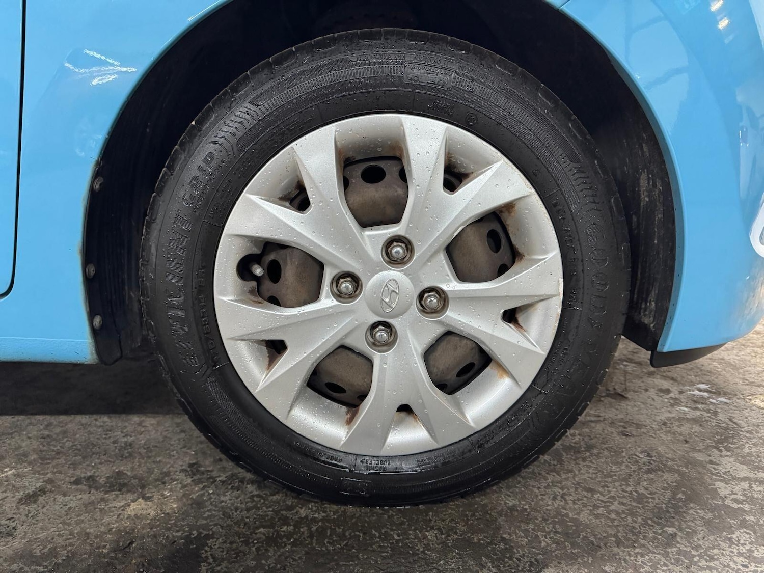 Used Hyundai i10 for sale - 77824860: Photo 44