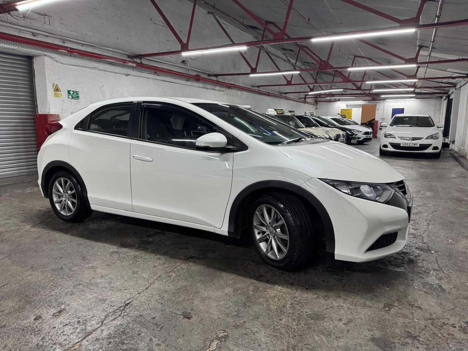 Used Honda Civic 2014 for sale - 77091211: Photo 12