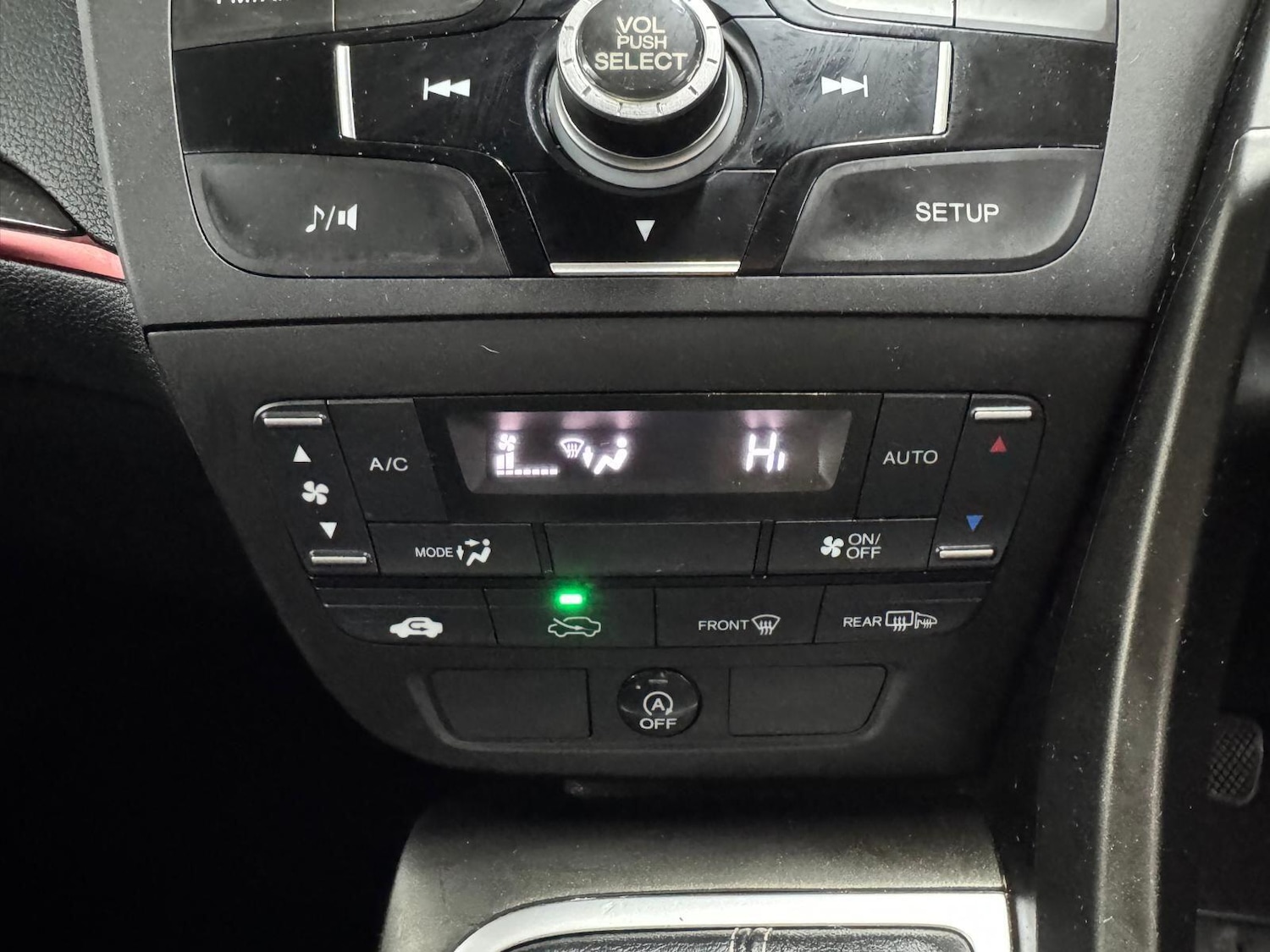 Used Honda Civic 2014 for sale - 77091211: Photo 29