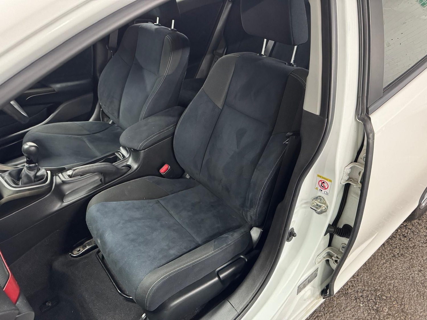 Used Honda Civic 2014 for sale - 77091211: Photo 48