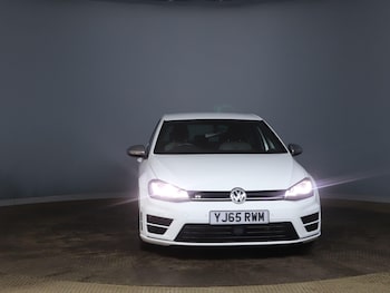 Used Volkswagen Golf 2015 for sale - 76226348: Photo 2