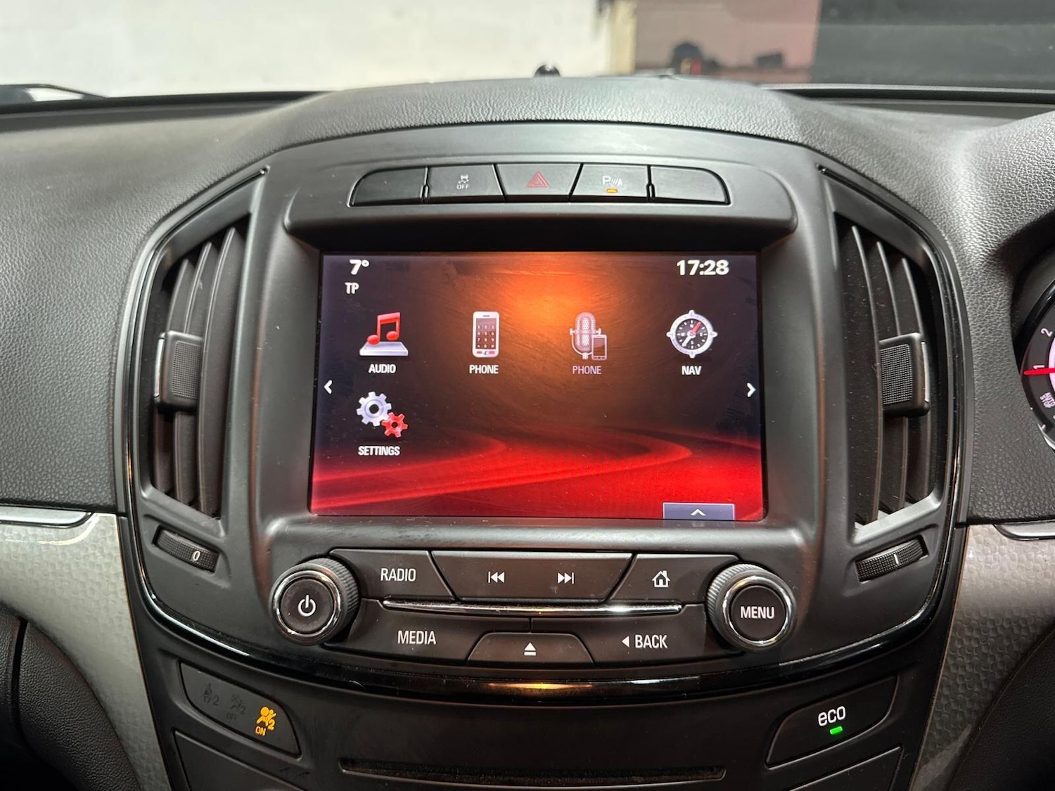 Used Vauxhall Insignia 2014 for sale - 77254606: Photo 37