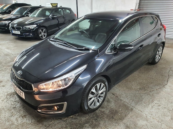Used Kia Ceed 2015 for sale - 75608887: Photo 3