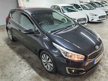 Used Kia Ceed 2015 for sale - 75608887: Photo