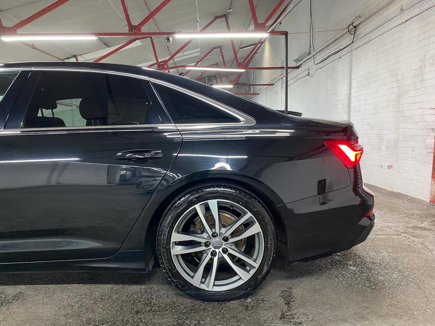 Used Audi A6 Saloon for sale - 76484653: Photo 24