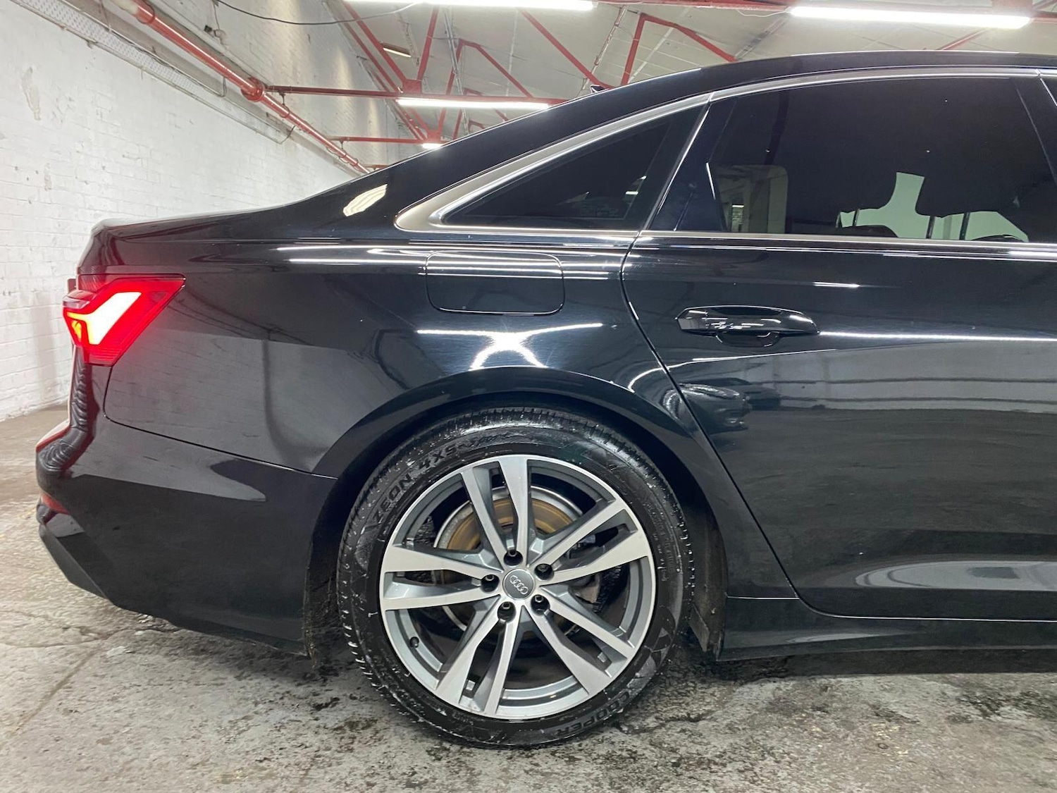 Used Audi A6 Saloon for sale - 76484653: Photo 32