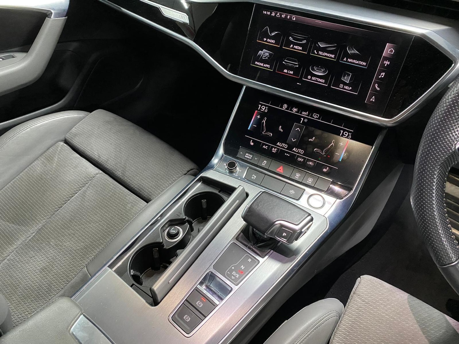 Used Audi A6 Saloon for sale - 76484653: Photo 42