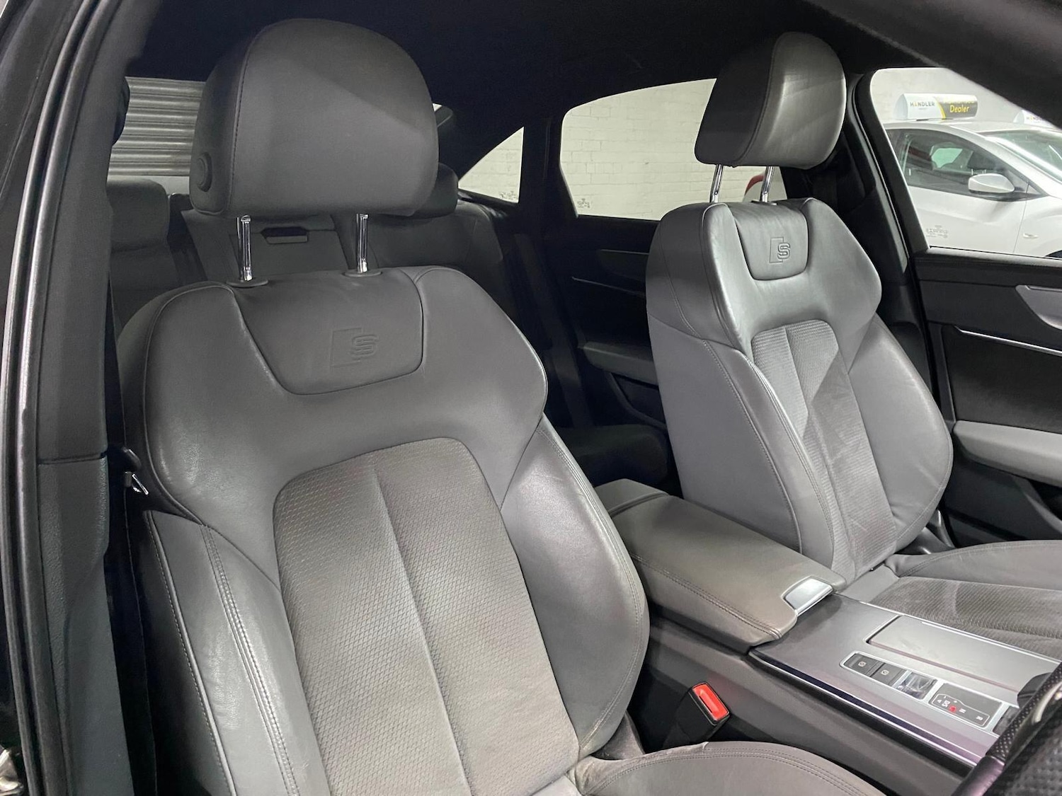 Used Audi A6 Saloon for sale - 76484653: Photo 50