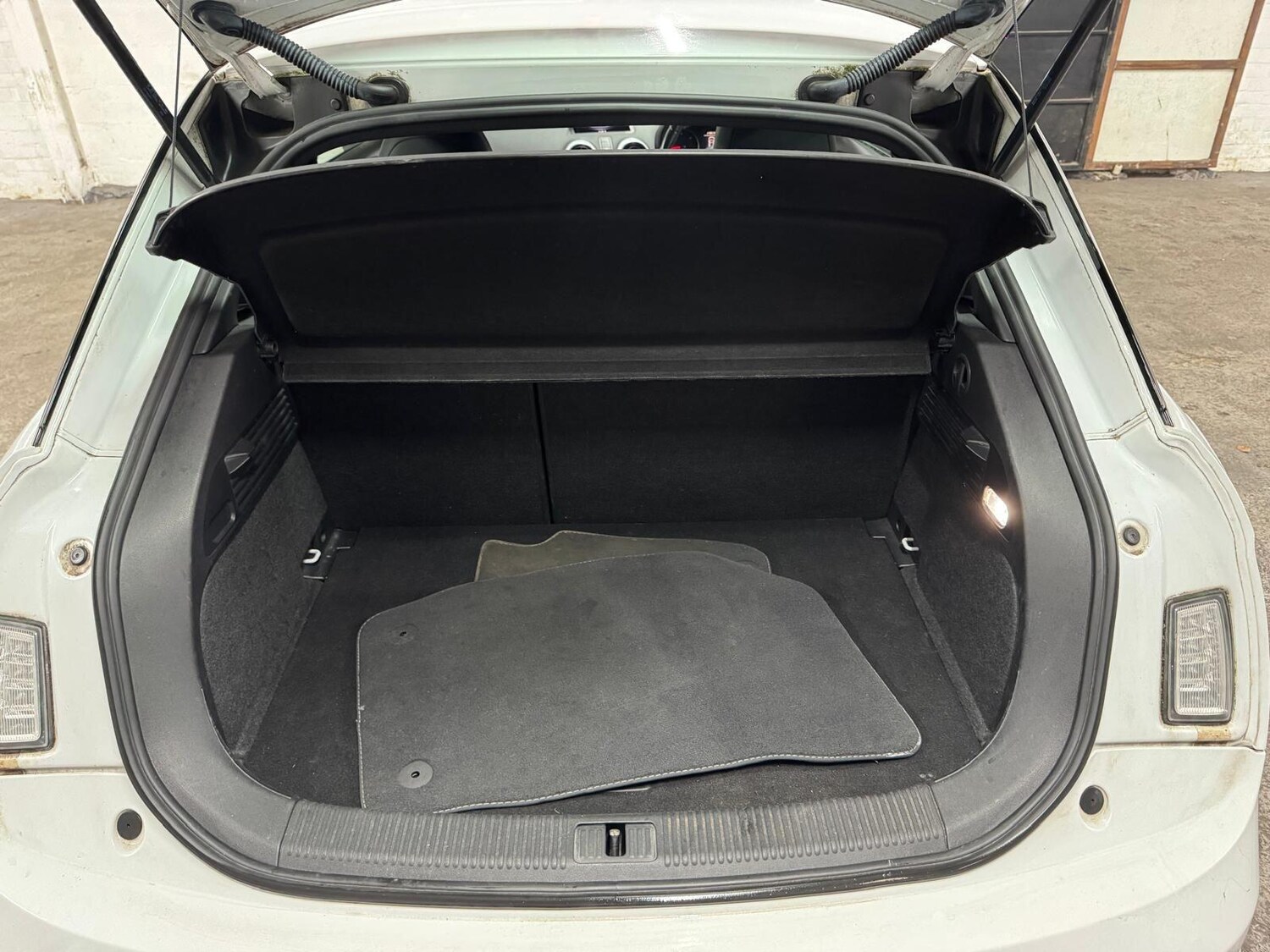 Used Audi A1 2013 for sale - 77510531: Photo 26