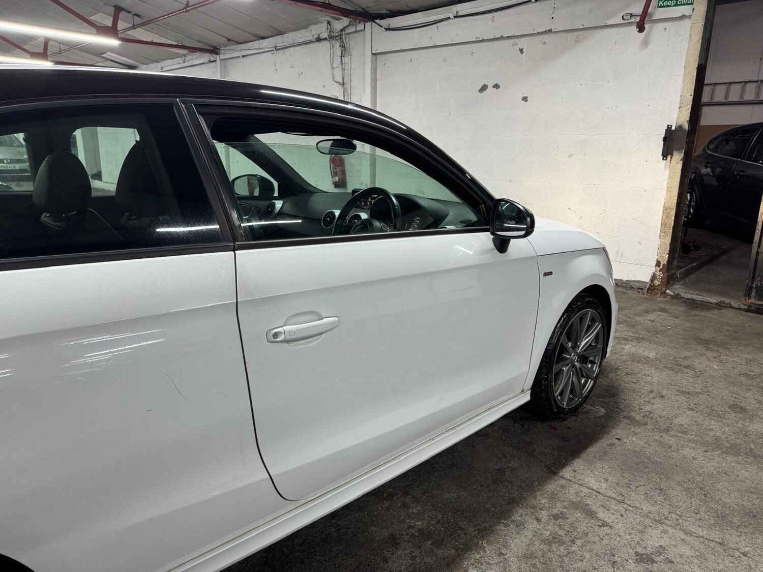 Used Audi A1 2013 for sale - 77510531: Photo 32