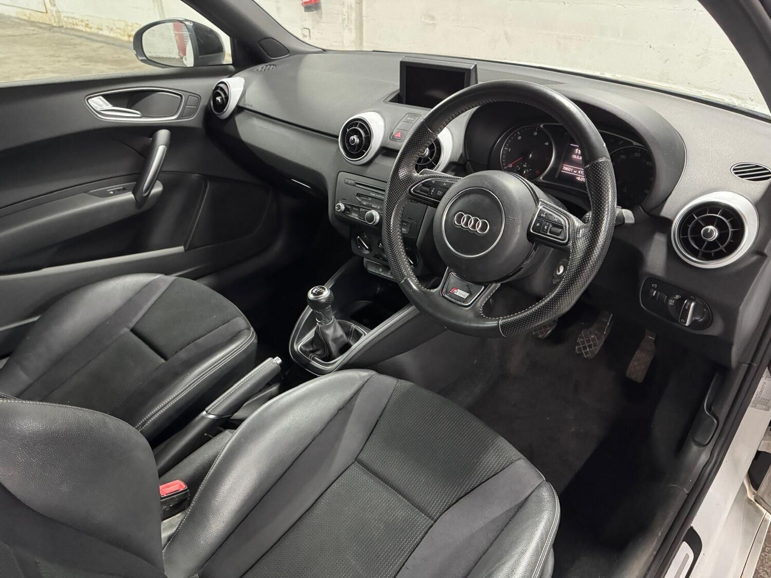 Used Audi A1 2013 for sale - 77510531: Photo 40