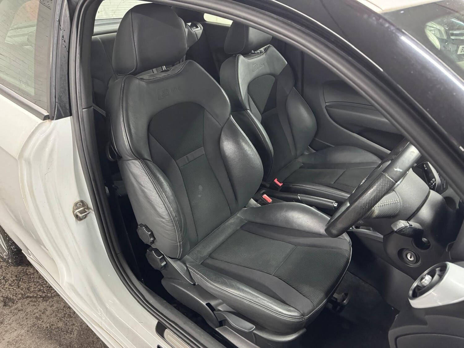 Used Audi A1 2013 for sale - 77510531: Photo 41