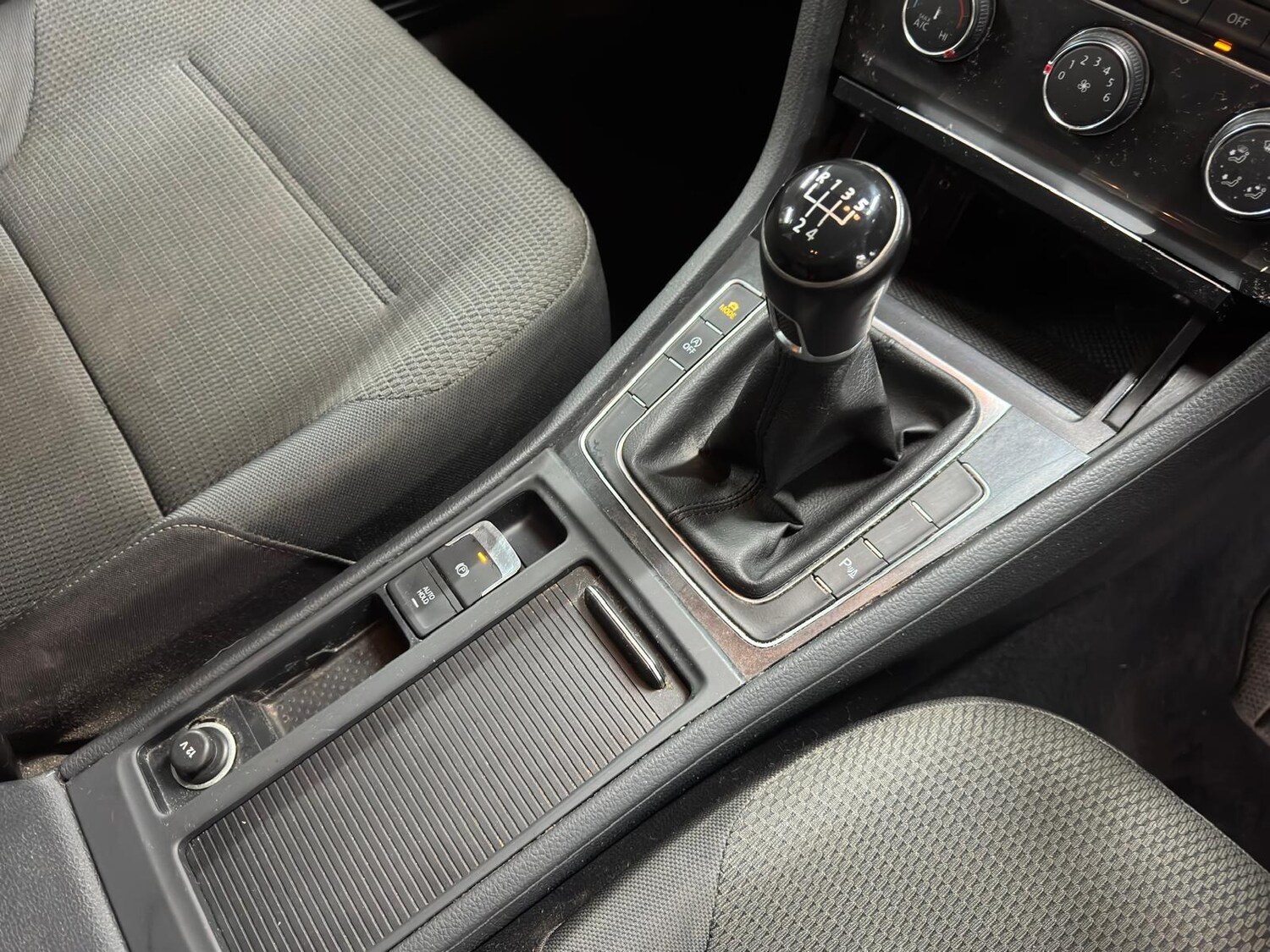 Used Volkswagen Golf for sale - 78214317: Photo 17