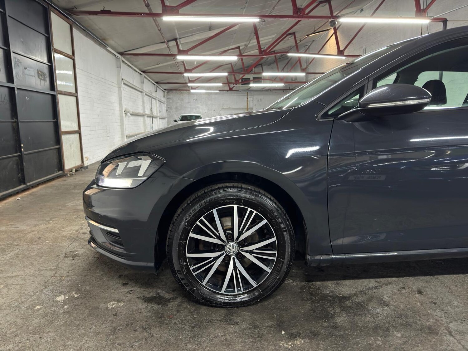 Used Volkswagen Golf for sale - 78214317: Photo 37