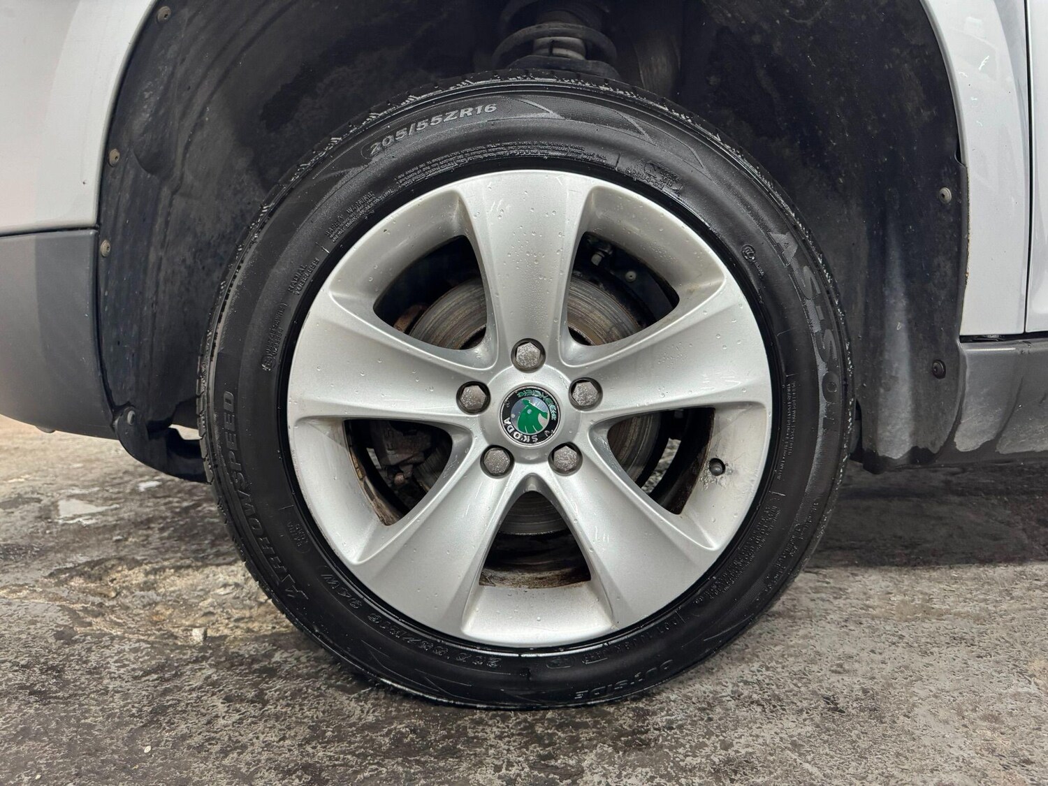 Used Skoda Yeti 2013 for sale - 76084554: Photo 42