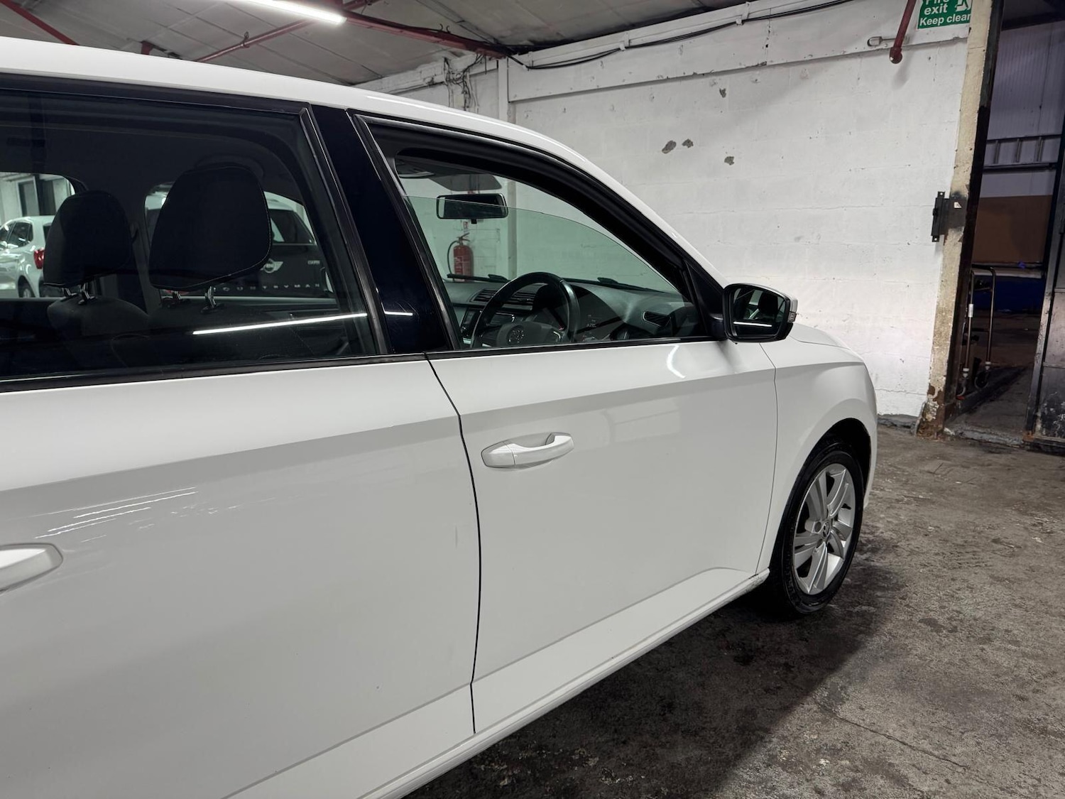 Used Skoda Fabia 2018 for sale - 77029646: Photo 32