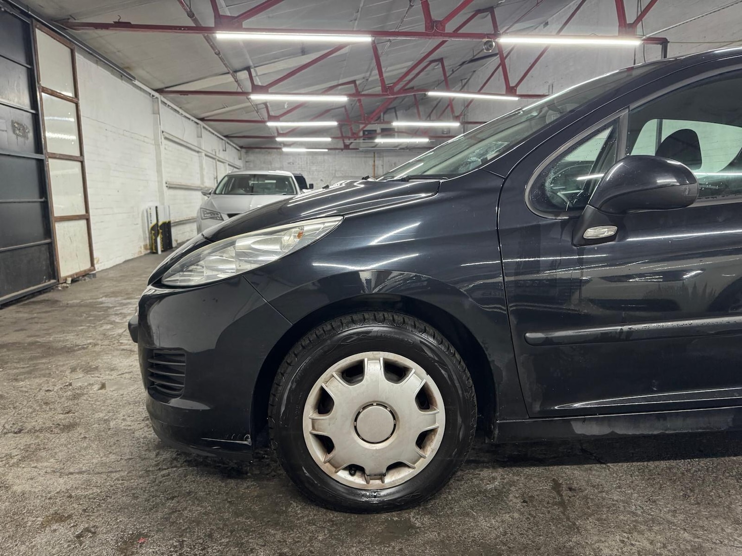 Used Peugeot 207 2010 for sale - 77479534: Photo 11