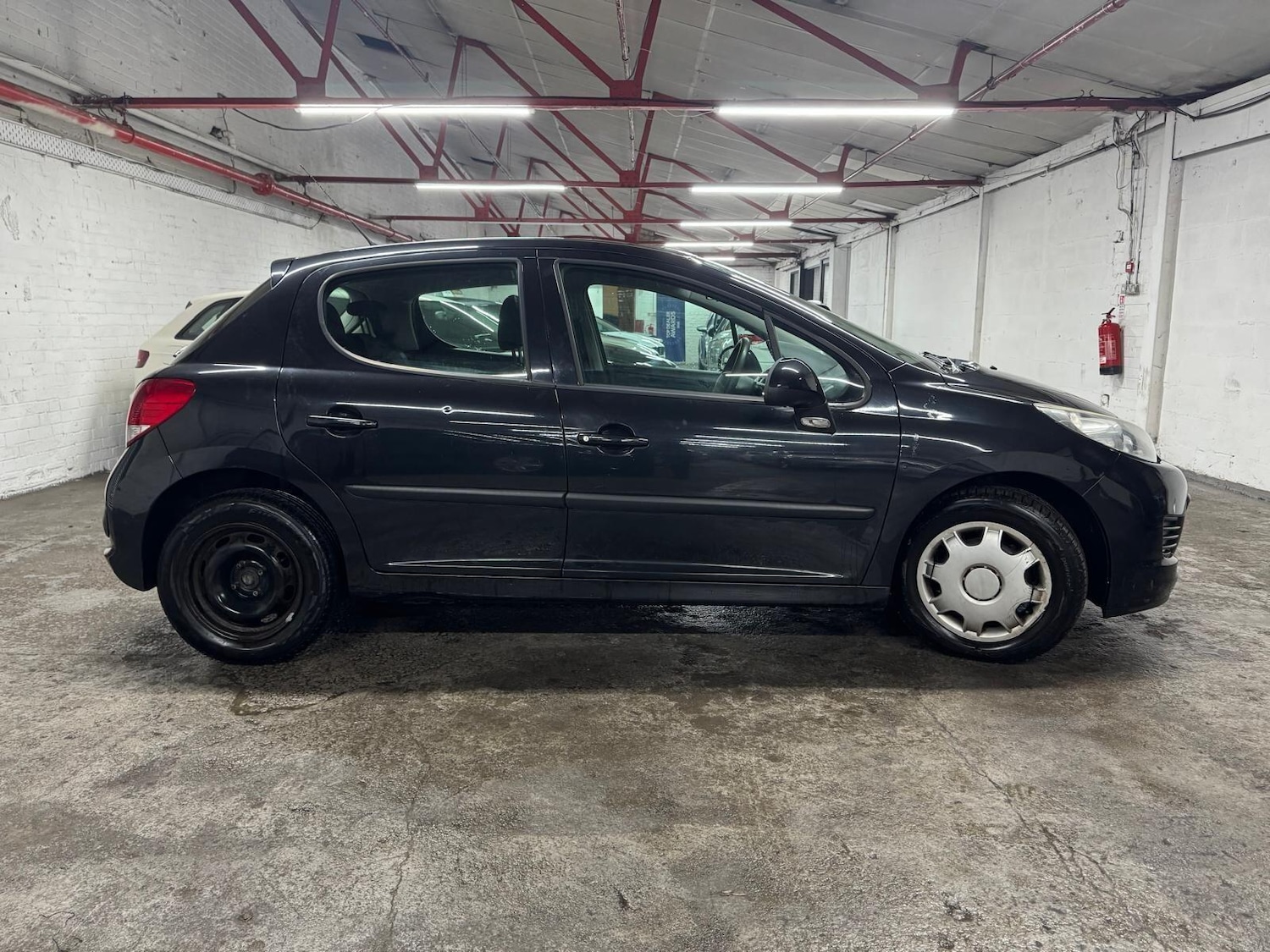 Used Peugeot 207 2010 for sale - 77479534: Photo 42
