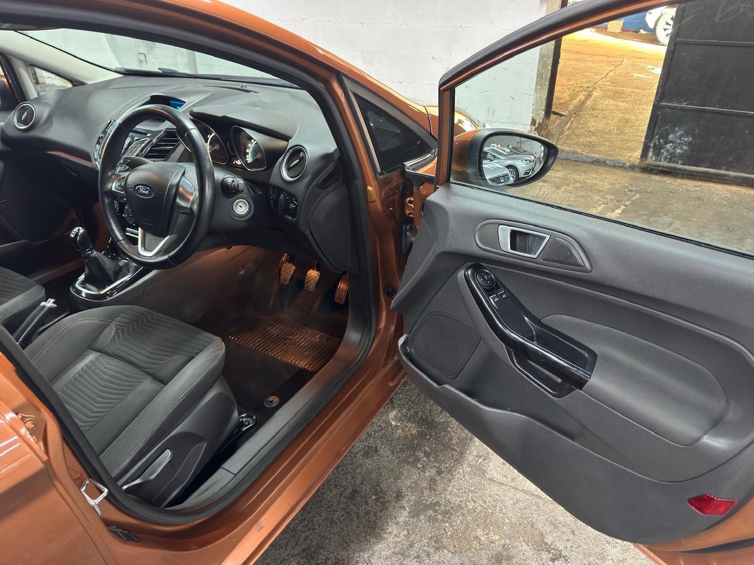 Used Ford Fiesta 2015 for sale - 78204581: Photo 9