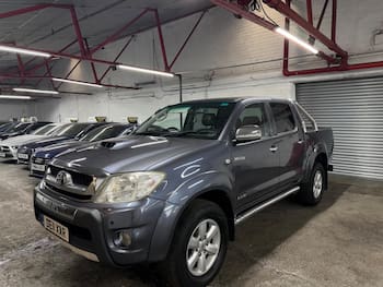 Used Toyota Hilux 2011 for sale - 79793432: Photo