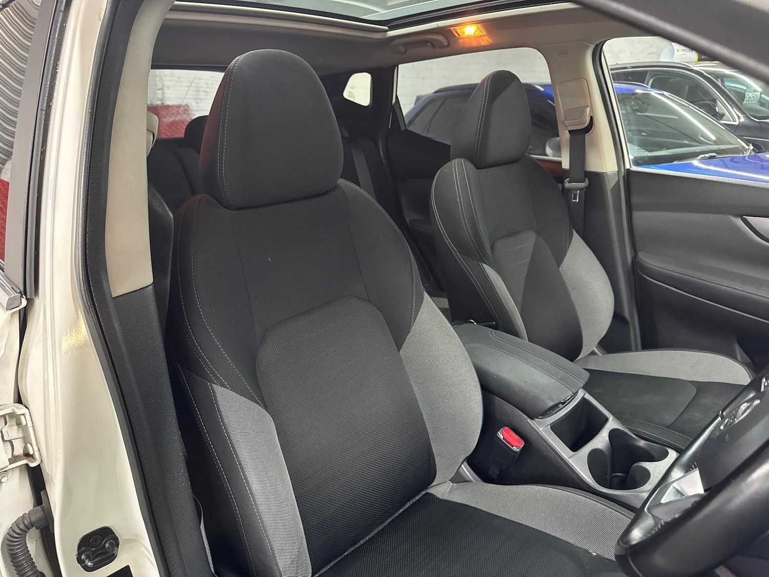 Used Nissan Qashqai for sale - 78136344: Photo 13