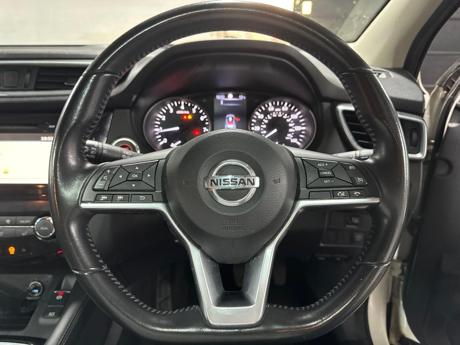 Used Nissan Qashqai for sale - 78136344: Photo 18