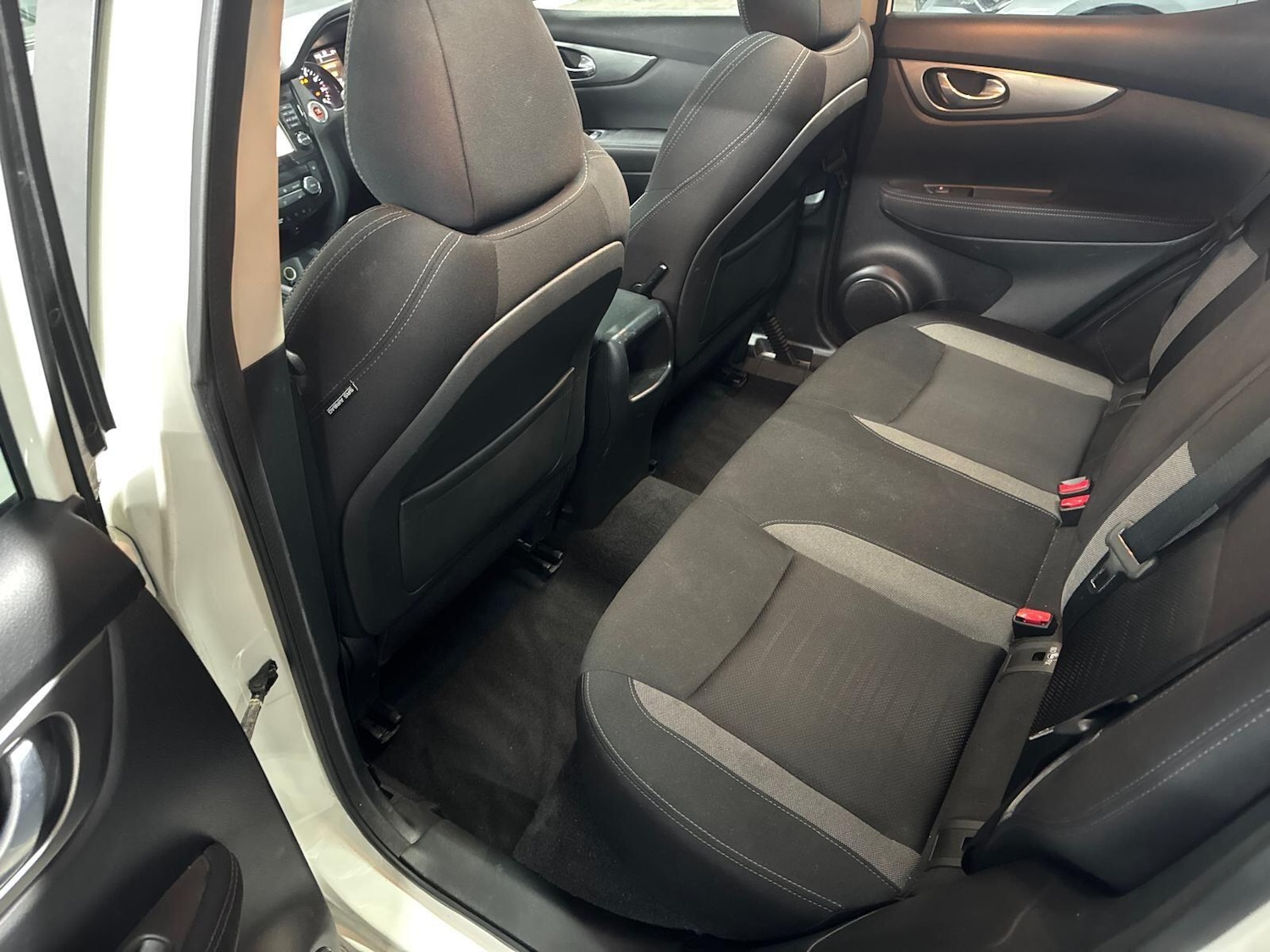 Used Nissan Qashqai for sale - 78136344: Photo 40