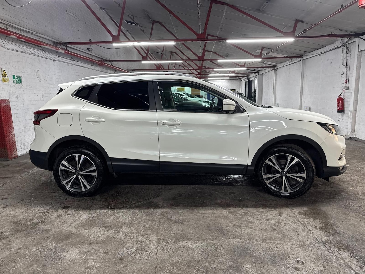 Used Nissan Qashqai for sale - 78136344: Photo 8