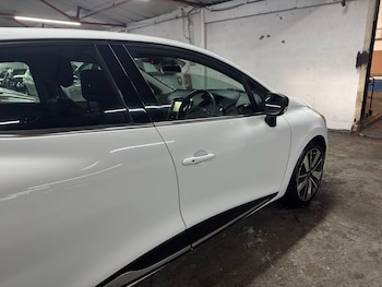Used Renault Clio 2015 for sale - 78821823: Photo