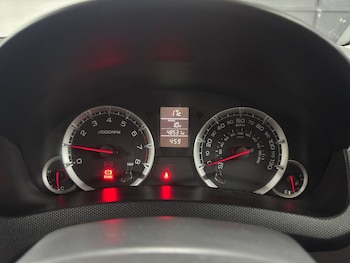 Used Suzuki Swift 2012 for sale - 79106650: Photo