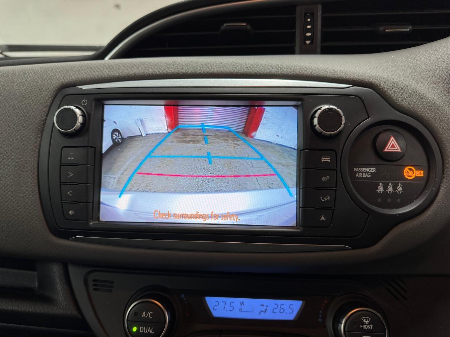 Used Toyota Yaris 2016 for sale - 77838746: Photo 2