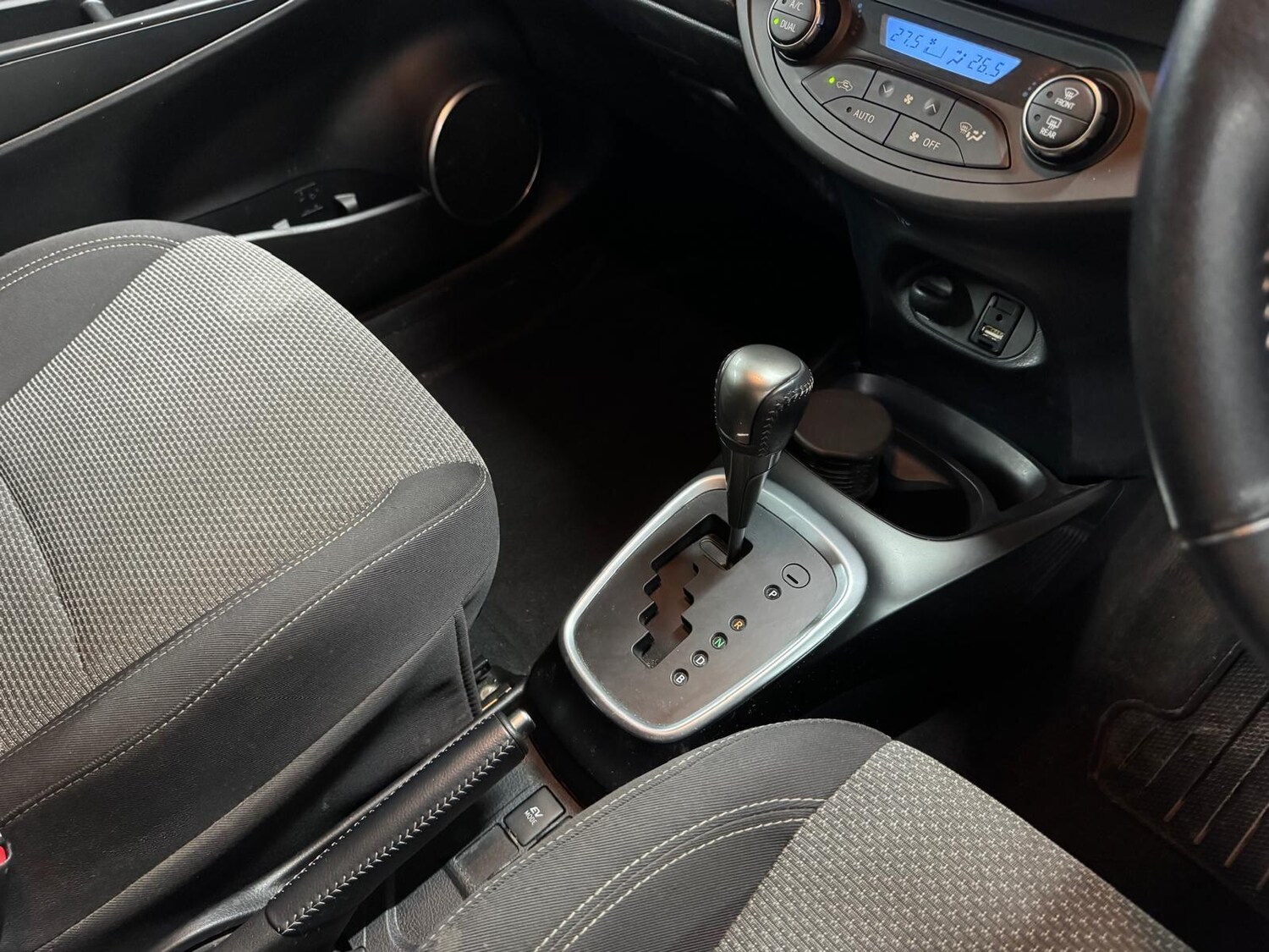 Used Toyota Yaris 2016 for sale - 77838746: Photo 21