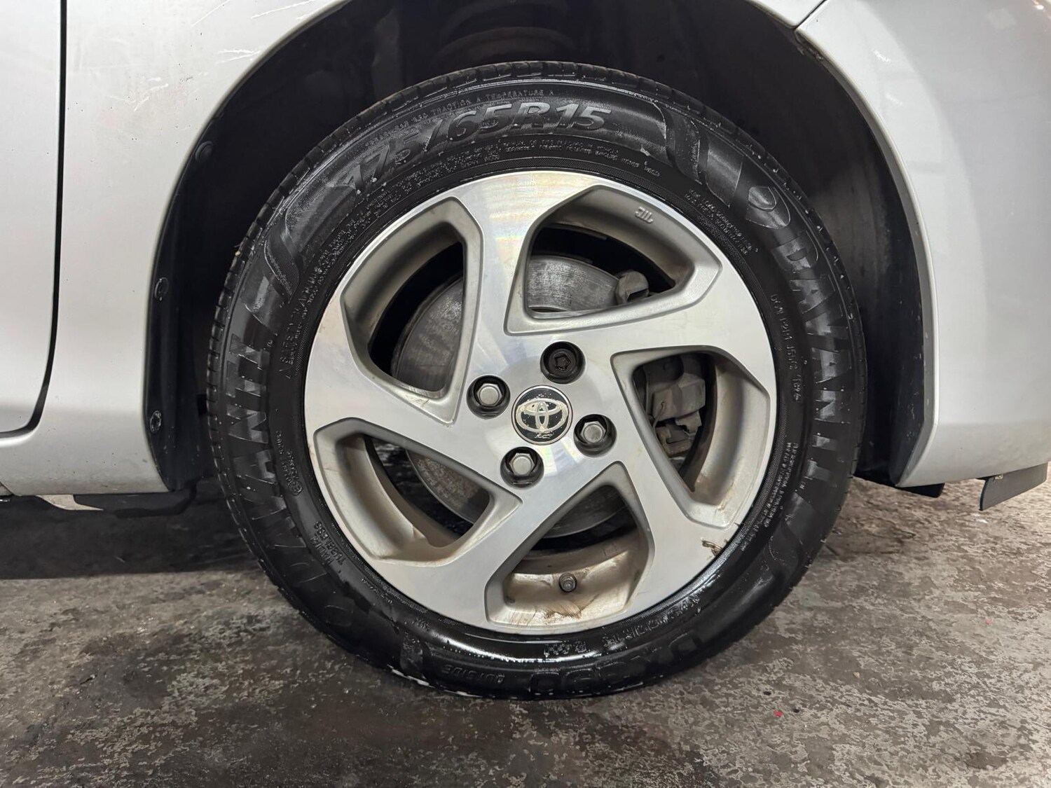 Used Toyota Yaris 2016 for sale - 77838746: Photo 45