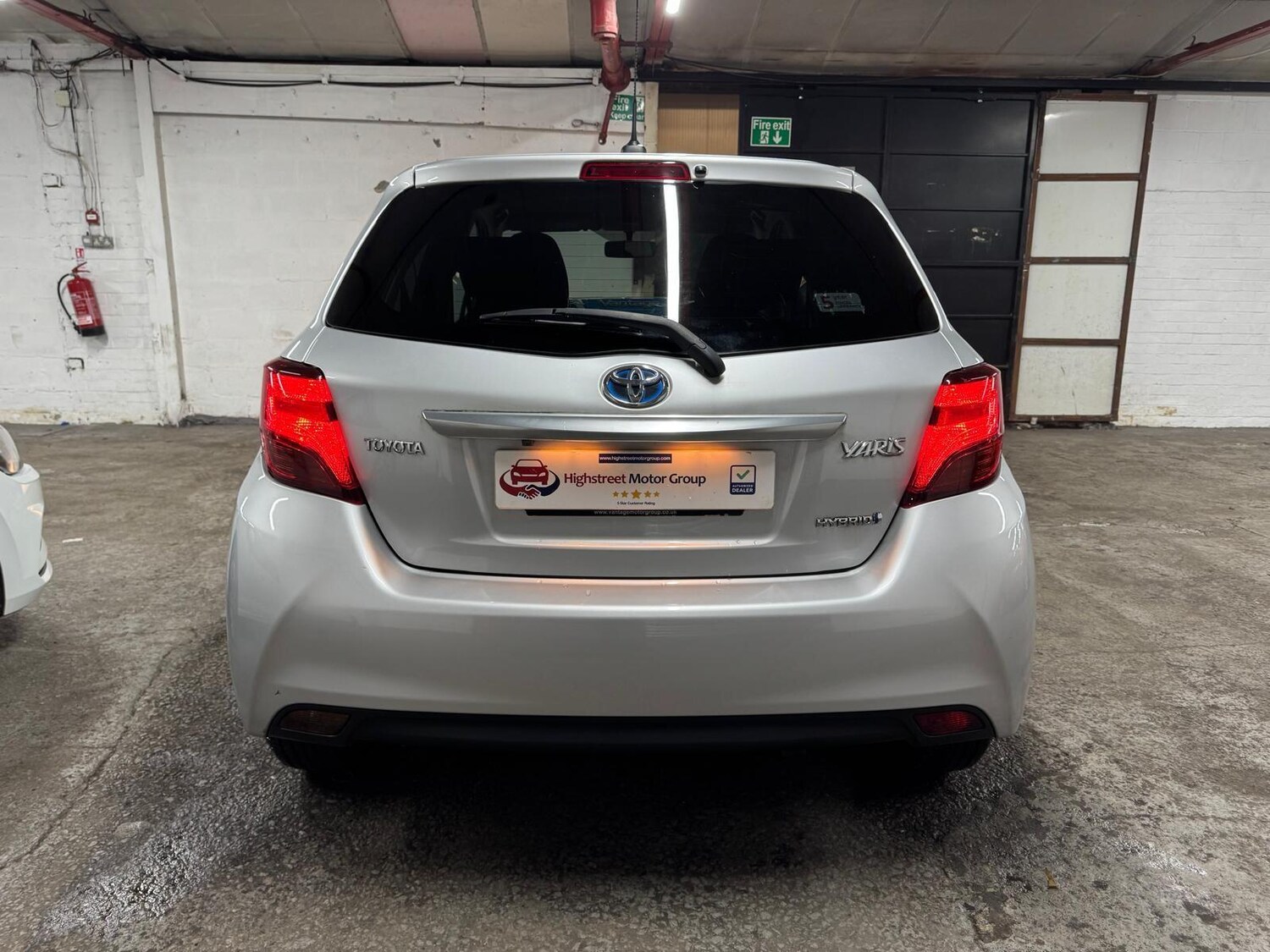 Used Toyota Yaris 2016 for sale - 77838746: Photo 53