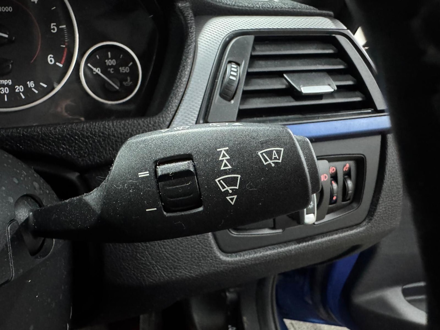 Used BMW 3 Series 2013 for sale - 76935929: Photo 22