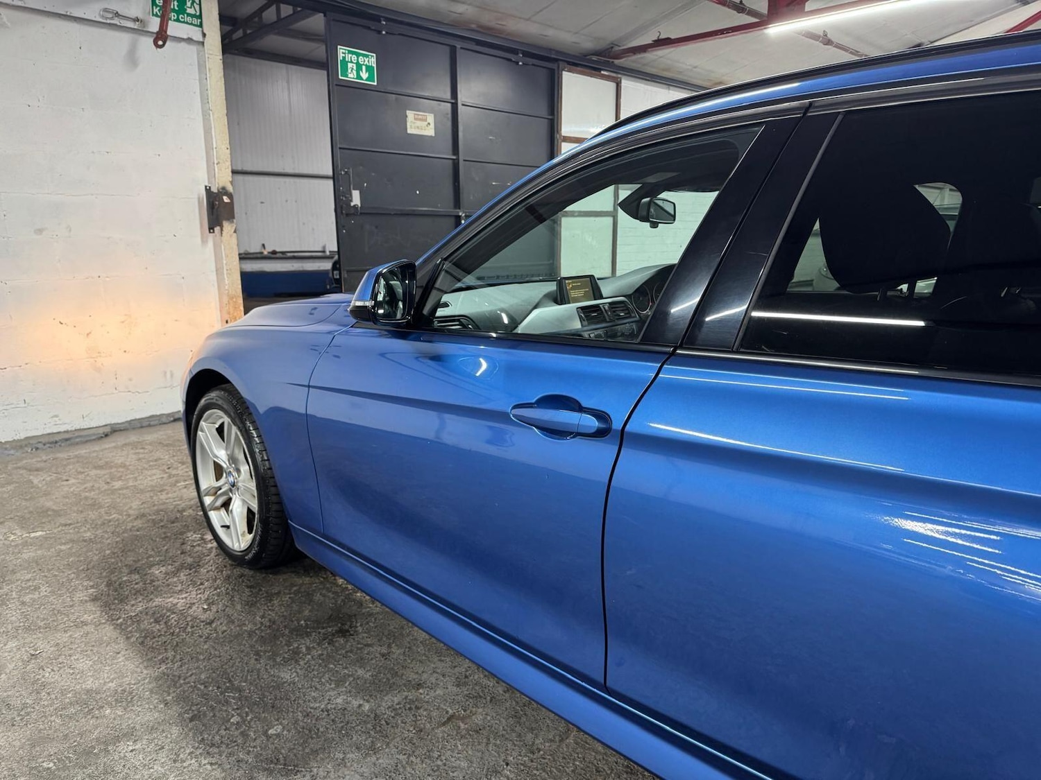 Used BMW 3 Series 2013 for sale - 76935929: Photo 37