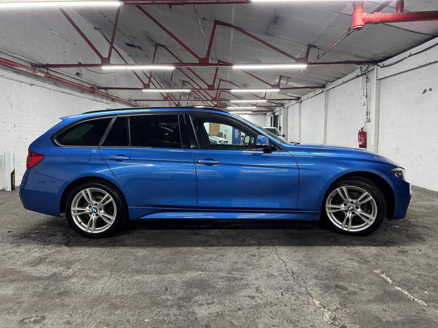 Used BMW 3 Series 2013 for sale - 76935929: Photo 6