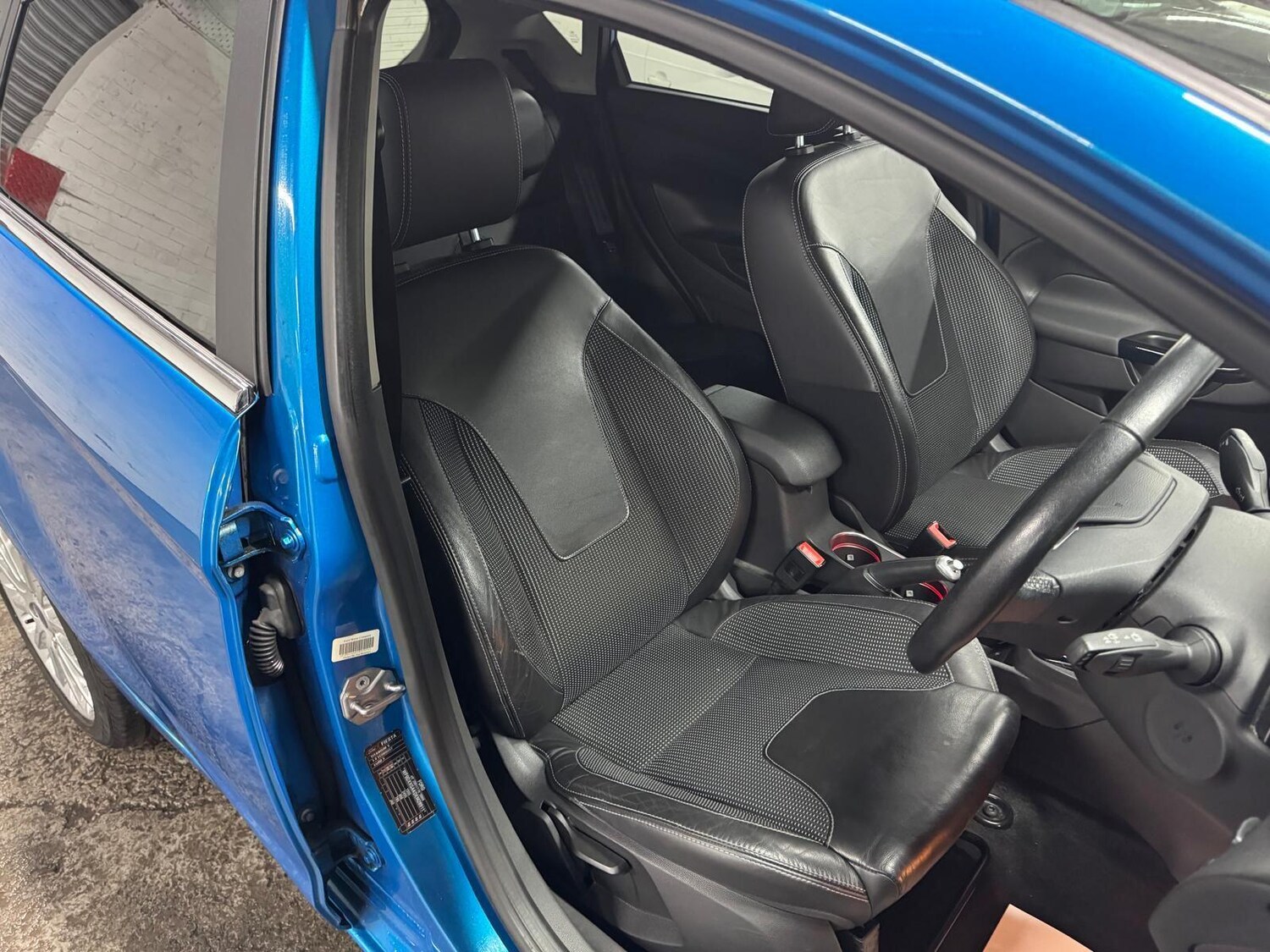 Used Ford Fiesta 2014 for sale - 77478931: Photo 16