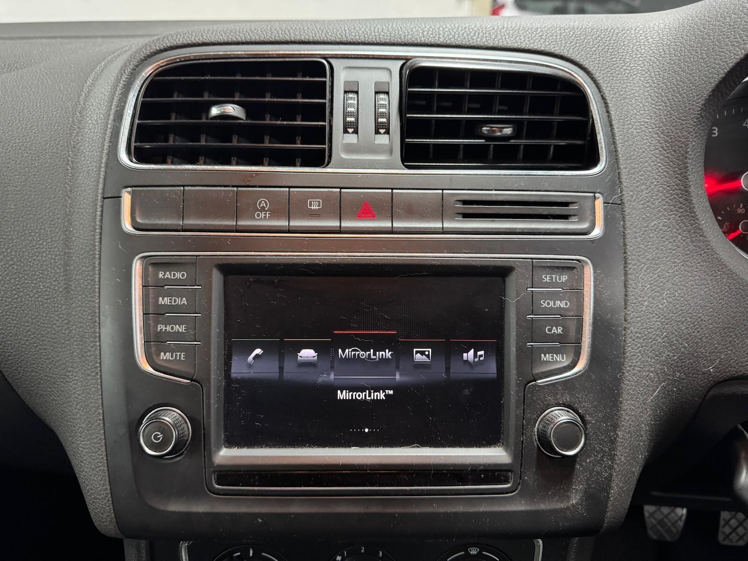 Used Volkswagen Polo 2015 for sale - 76926858: Photo 23