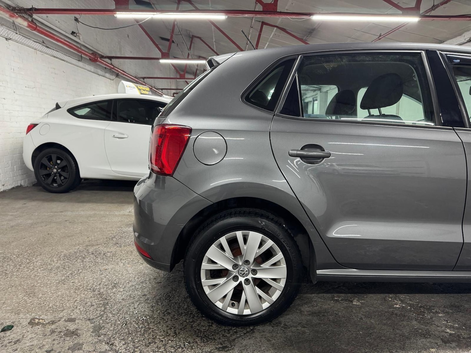 Used Volkswagen Polo 2015 for sale - 76926858: Photo 31