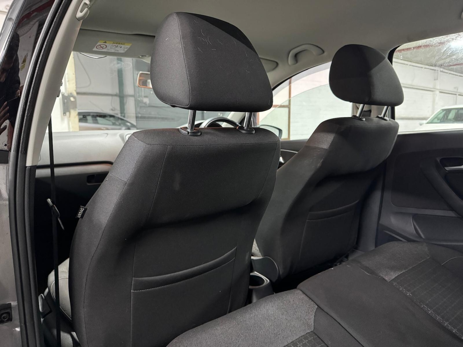 Used Volkswagen Polo 2015 for sale - 76926858: Photo 40