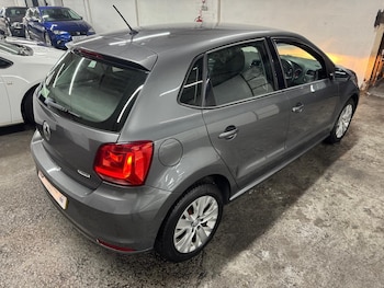 Used Volkswagen Polo 2015 for sale - 76926858: Photo
