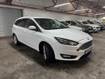 Used Ford Focus 2017 for sale - 79362447: Photo